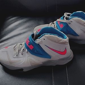 Youth lebron sneakers